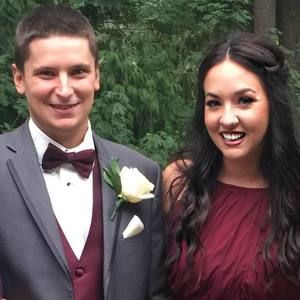 Meet your Posher, Devin